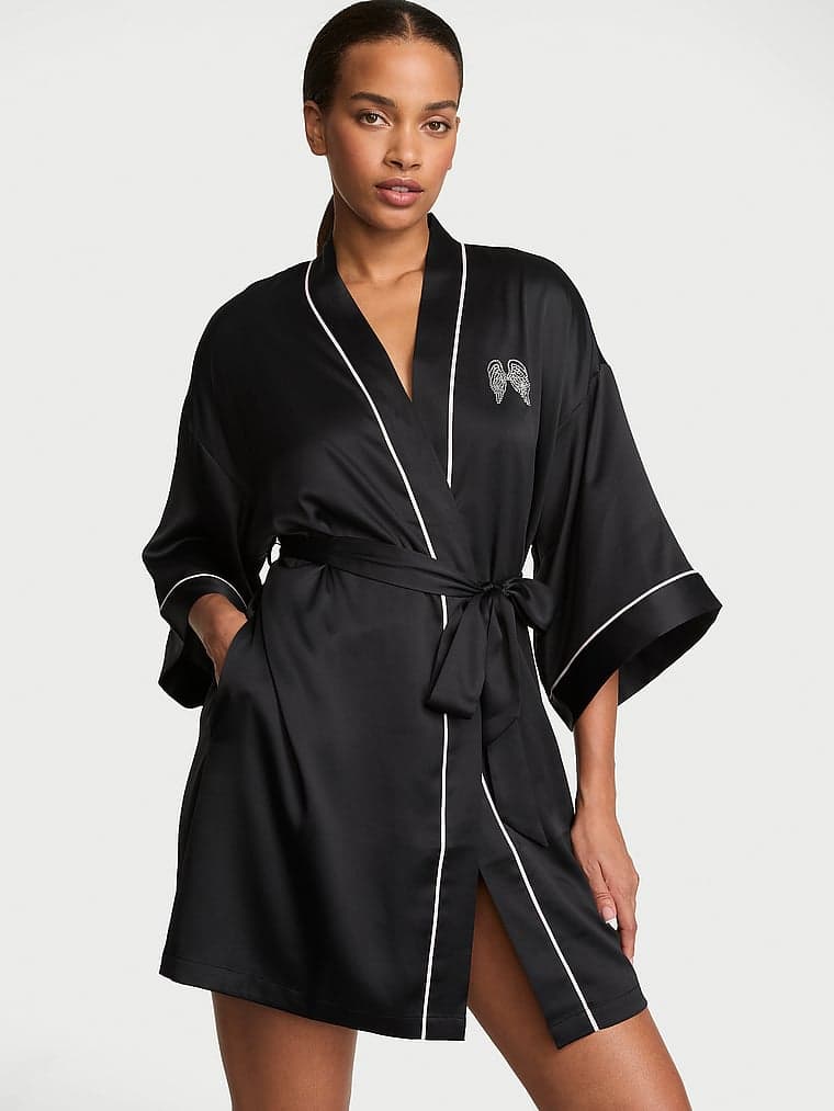 SIGNATURE SATIN Короткий халат