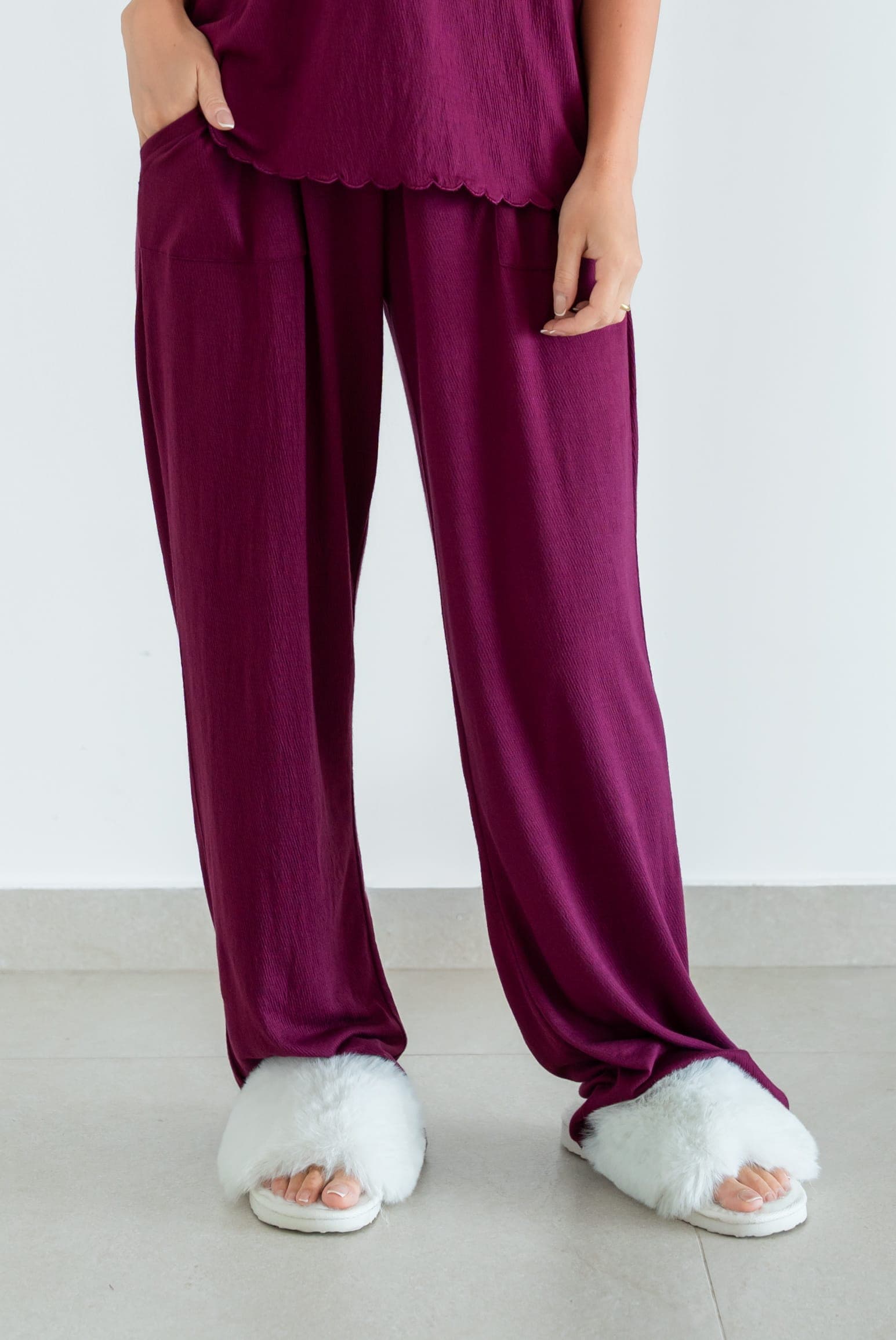 PLUM TEXTURED Брюки
