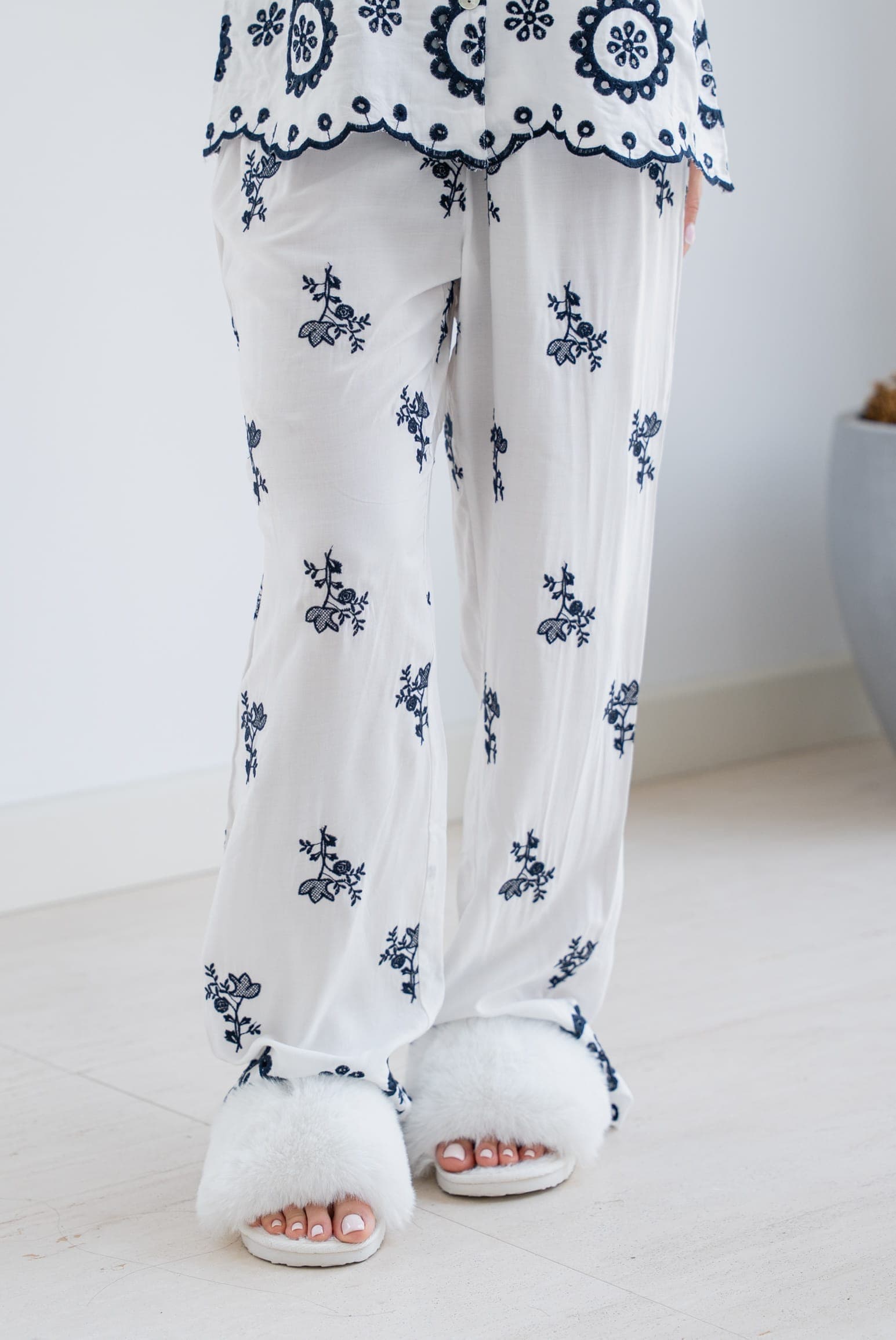 EMBROIDERED Брюки